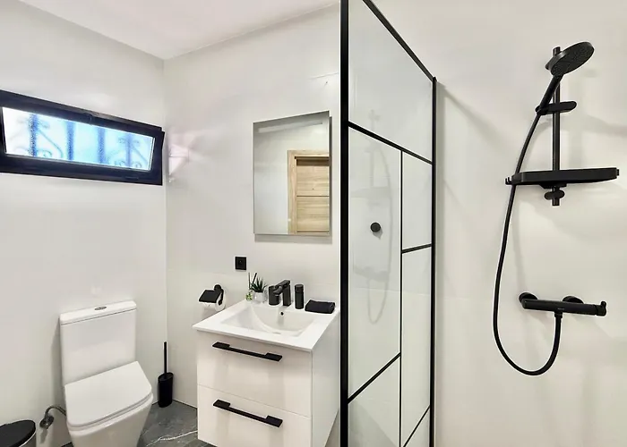 Апартаменти Paulmarie Paradise Ocean View Адехе