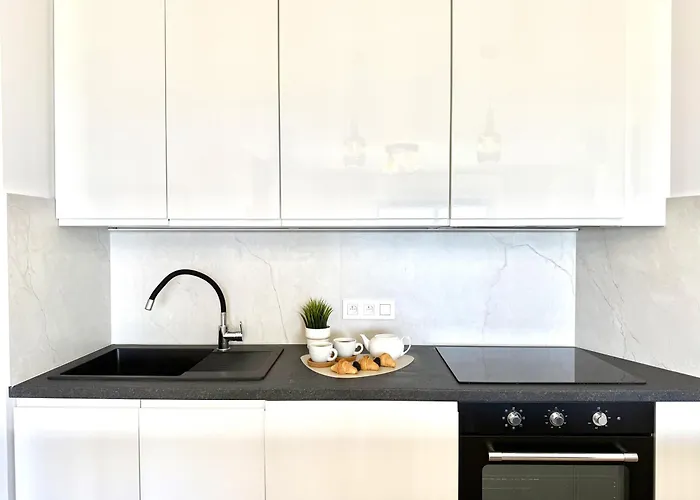 Paulmarie Paradise Ocean View Апартаменти Адехе